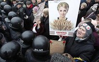 Phản đối video quay bà Tymoshenko trên giường bệnh