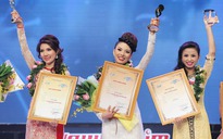 MC Hồng Hạnh vinh danh tại Duyên dáng Truyền hình 2011
