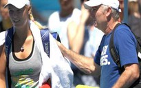 Wozniacki sa thải HLV chỉ sau 2 tháng