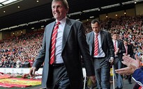 "Vua" Kenny Dalglish đòi quyền lợi cho NHM