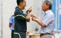 Thầy trò HLV Lê Thụy Hải bị phạt nặng