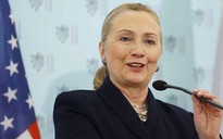 Ngoại trưởng Mỹ Hillary Clinton đổ bệnh