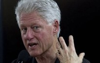 Ông Bill Clinton gặp vạ vì bài phát biểu nửa triệu USD