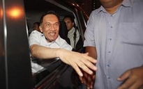 Cựu phó thủ tướng Malaysia thoát tội quan hệ đồng tính