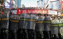 Lại bạo loạn ở Tân Cương, 12 người chết