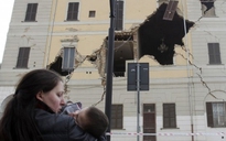 Hàng ngàn người chạy nạn động đất ở Ý