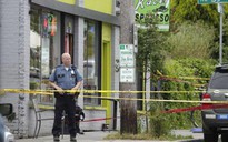 Xả súng trong quán café, 3 người chết