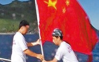Tàu Đài Loan “tuyên bố chủ quyền” bằng cờ Trung Quốc