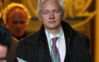 Anh “đố” Assange chạy thoát