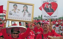 Bà Yingluck: “Tôi là thủ tướng thật!”