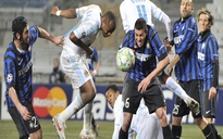 Inter lại thua, Ranieri lâm nguy