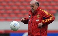 “Ngài râu kẽm” Del Bosque vẫn chung đường với “Bò tót”