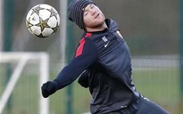 Rooney và Jones đau, fan Man United sốt