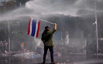 Phát lệnh bắt thủ lĩnh biểu tình Thái Lan