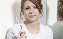 Suýt chết vì nuốt bàn chải đánh răng
