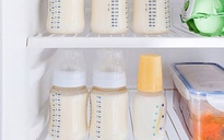 Vắt và bảo quản sữa mẹ đúng cách
