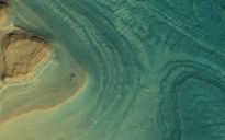 Ngắm cảnh cồn cát, núi lửa tuyệt sắc trên sao Hỏa