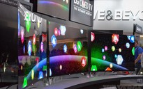 TV OLED màn hình cong đầu tiên trên thế giới