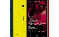 Lộ diện 2 phablet và Nokia Lumia 920 giá rẻ mới