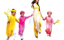 Hỏi rằng người ở quê đâu ...