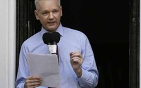 Tổng thống Ecuador chỉ trích Anh về vụ ông Assange