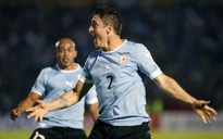 Thắng “El Clasico”, Uruguay vẫn đi tranh vé vớt