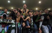 Ronaldinho lập siêu phẩm, Atletico Mineiro vẫn thua sốc Casablanca