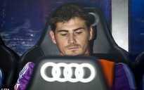 “Pháo thủ” nhắm Casillas