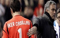 Casillas từng khóc vì bị HLV Mourinho "đày" trên ghế dự bị