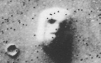 "Mặt người" bí ẩn trong vũ trụ