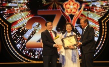 Trao Giải Mai Vàng lần thứ 27: NSND Kim Cương nhận giải “Nghệ sĩ trọn đời vì cộng đồng”