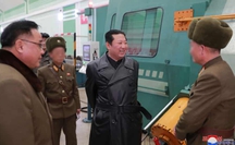 Ông Kim Jong-un đến nhà máy vũ khí, ra chỉ thị quan trọng