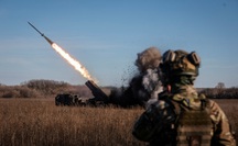 Ukraine cảnh báo "phản công mạnh", Nga hé lộ kế hoạch tác chiến ở Donetsk
