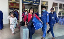 TP HCM: Cận cảnh Ga Sài Gòn, Bến xe Miền Đông, Bến xe Miền Tây mùng 7 Tết