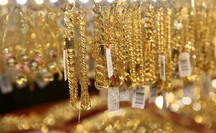 Giá vàng hôm nay 5-2: Tuần lễ đáng buồn của vàng SJC lẫn vàng trang sức