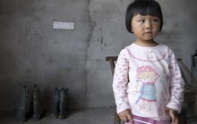 Trung Quốc: Xì-căng-đan 300 trẻ nhiễm độc chì