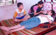 Bỏ học, xin ăn nuôi cha bệnh tật