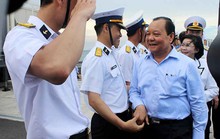 Lãnh đạo TP HCM thăm tàu ngầm Kilo HQ-183