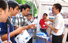 Phải biết việc, biết người