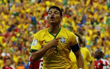 Năm CLB lớn ở Premier League muốn sở hữu trung vệ thép Thiago Silva
