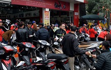 Hà Nội: Hết tháng Ngâu, xe máy rục rịch tăng giá