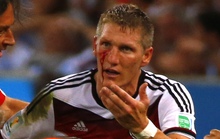 Schweinsteiger đổ máu vì chức vô địch của Đức