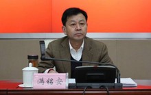Công tố viên vụ án vợ Bạc Hy Lai treo cổ tự tử