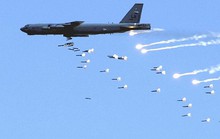 B-52 Mỹ bay liên tục 44 giờ tới Úc