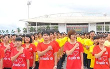 12.000 sinh viên Thủ đô xếp hình Tổ quốc, hát Quốc ca