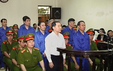 Lẽ nào bất lực với tham nhũng?
