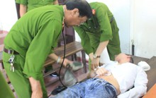 Nghi phạm cài mìn trên xe khách ngất xỉu tại tòa