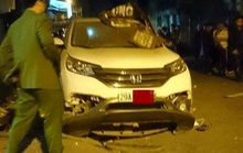 Hà Nội: Xe Honda CRV đỗ trước nhà nổ tung