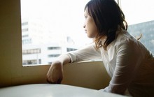 Uất nghẹn nỗi đau chồng vừa mất, gia đình chồng đòi lại nhà