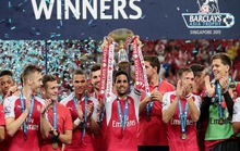 Cech giành Asia Trophy Cup ngay trận đầu ra mắt Arsenal